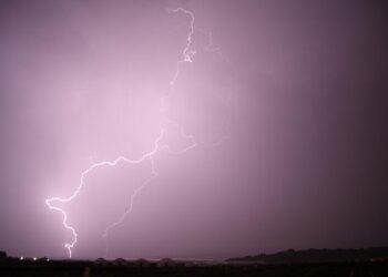 Orages : voici la commune la plus foudroyée de France en 2024 – Nantes Maville