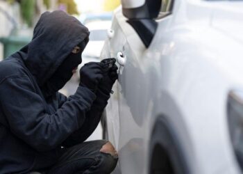 Lyon. Au volant d’une voiture volée, un ado sous stupéfiants fonce dans la vitrine d’un magasin – Ouest-France