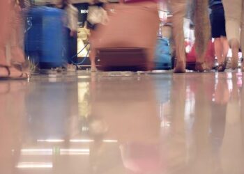 À Nice, « la plus grande braderie itinérante » débarque : des vêtements entre 2 et 10 euros – Le Journal du Pays Yonnais