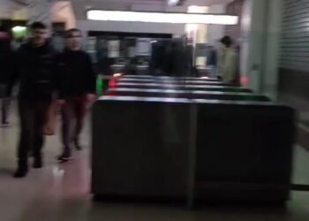 VIDÉO. « Surréaliste », « hallucinant », « fantomatique », le quartier de la Part Dieu, à Lyon, privé d’électricité en pleine journée – France 3 Régions VIDÉO. « Surréaliste », « hallucinant », « fantomatique », le quartier de la Part Dieu, à Lyon, privé d’électricité en pleine journée – France 3 Régions