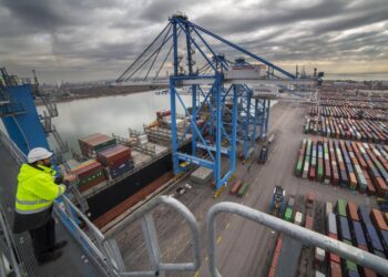 EN IMAGES. Près de 400 dockers rassemblés pour l’opération « port mort » à Marseille contre la réforme des retraites – France 3 Régions EN IMAGES. Près de 400 dockers rassemblés pour l’opération « port mort » à Marseille contre la réforme des retraites – France 3 Régions