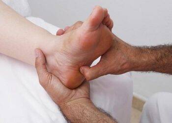 Thérapies géniques et cellulaires, les Hospices de Lyon sont prêts à fabriquer les médicaments de demain – France 3 Régions