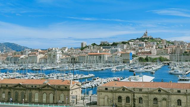 Marseille adoptée par les américains : la cité phocéenne seule ville française classée parmi les meilleures destinations pour 2025 - France 3 Régions