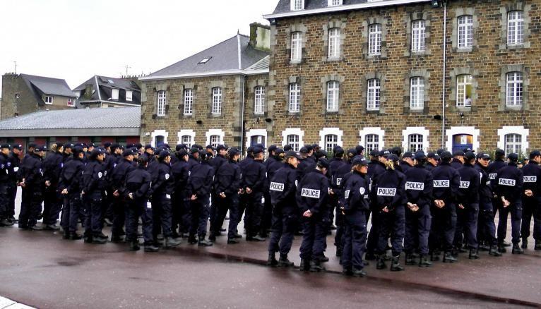 Le parcours d'un élève policier : ​enjeux ⁤de ​la formation