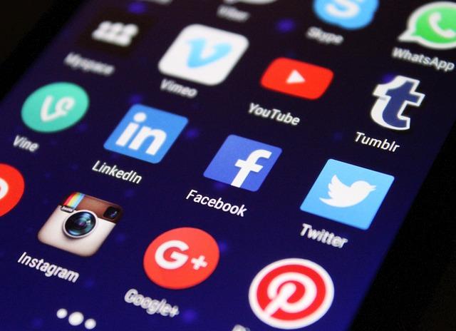 Les acteurs clés des médias locaux et leur influence