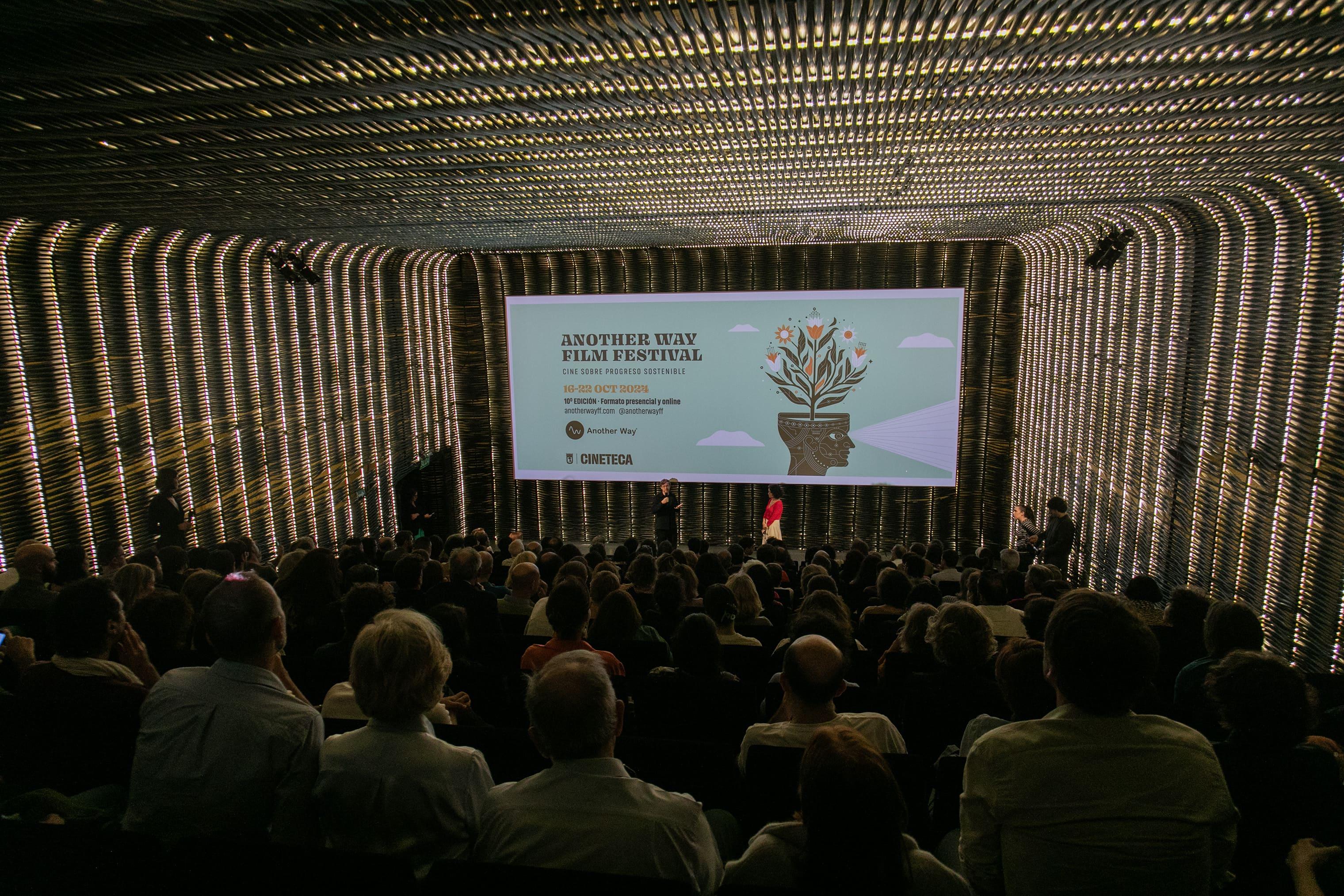Exploration‍ des thématiques présentées ‍au festival du film⁢ Another Way