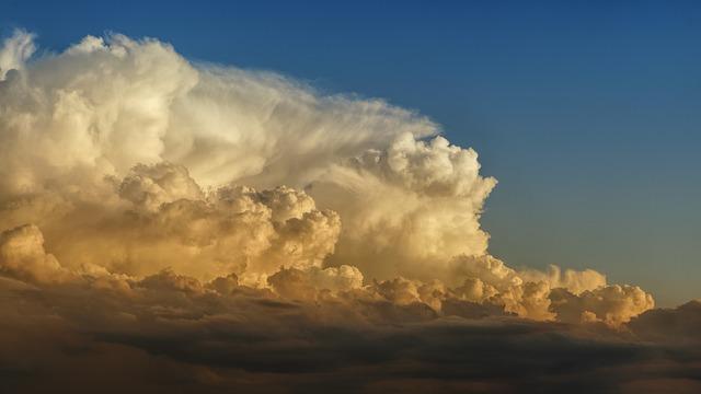 Risques météo : Vigilance face aux orages et aux averses