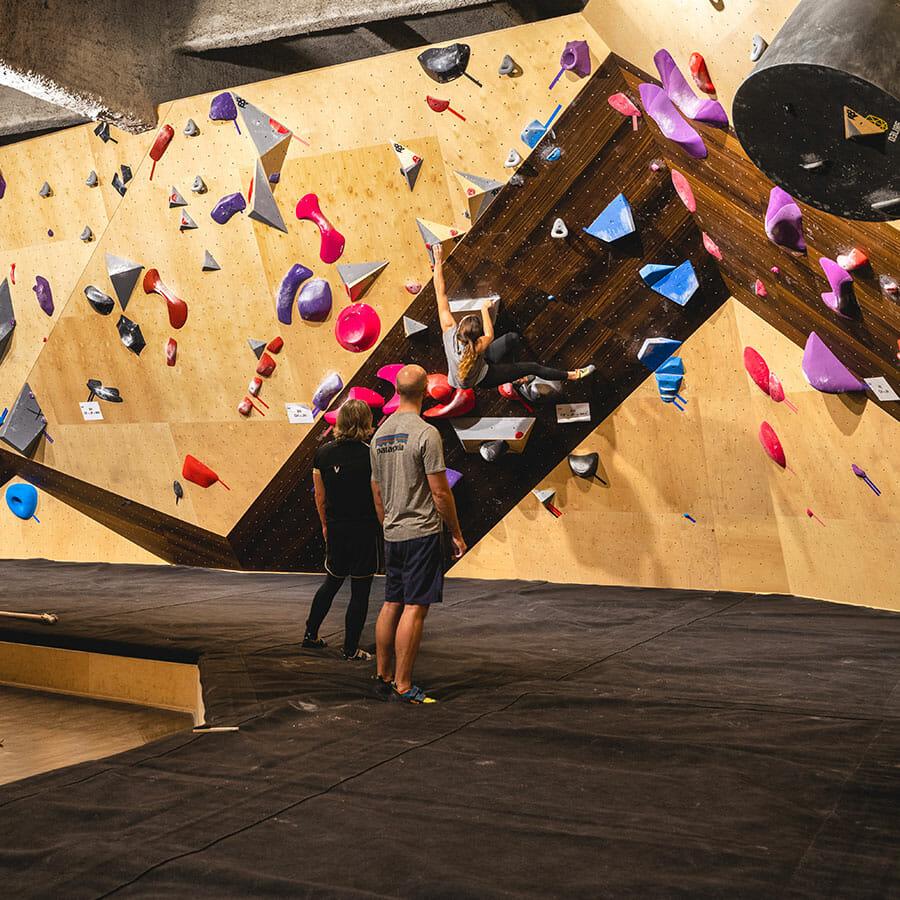 Les meilleures salles d'escalade en intérieur à Paris