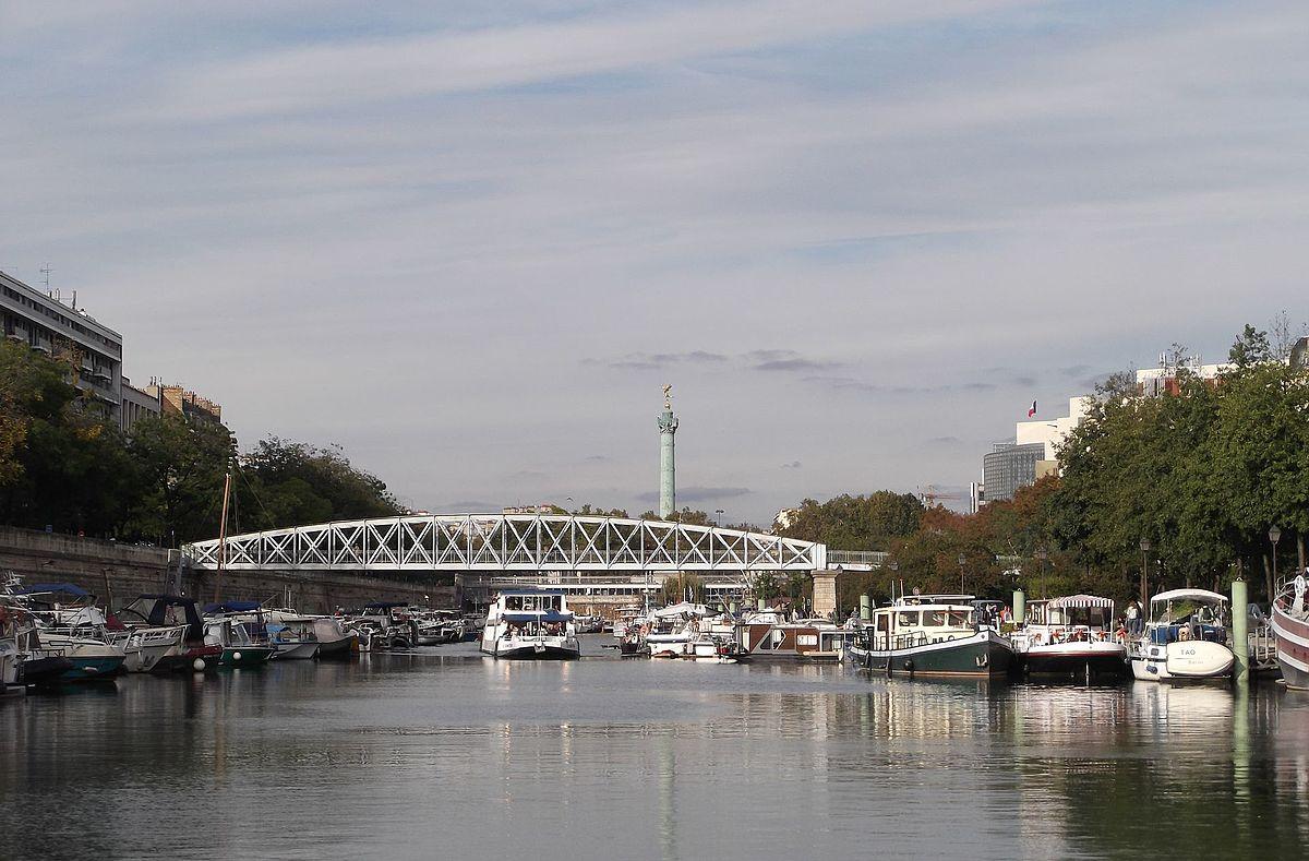 balade autour de la passerelle : histoire et anecdotes