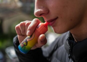 Choc au Parlement : Les cigarettes électroniques jetables interdites à jamais! Choc au Parlement : Les cigarettes électroniques jetables interdites à jamais!