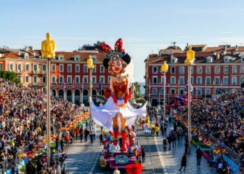 Découvrez tout ce qu’il faut savoir sur le Carnaval de Nice 2025 : dates, événements et traditions incontournables !