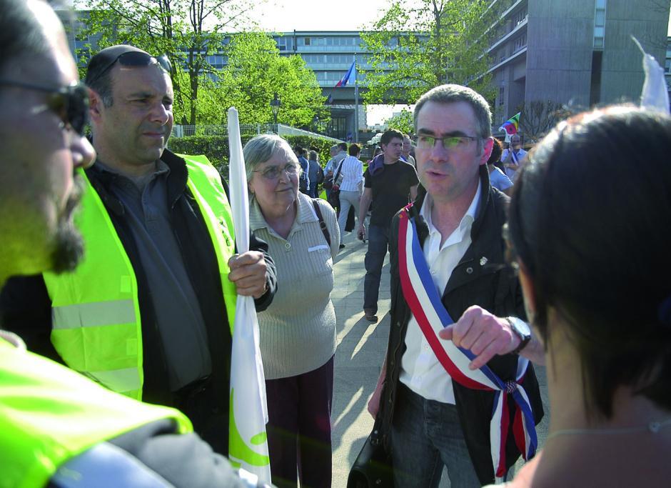 Réactions de la communauté ⁣locale face à la violence nocturne