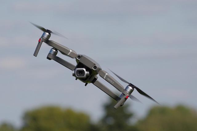 Drones tactiques : vers une nouvelle ère de surveillance et dengagement