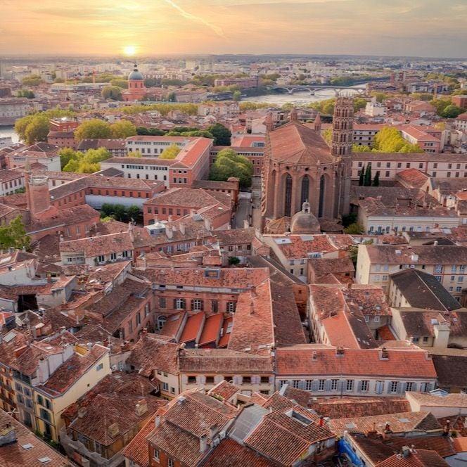 Toulouse, porte de l’innovation aéronautique et spa de la tradition