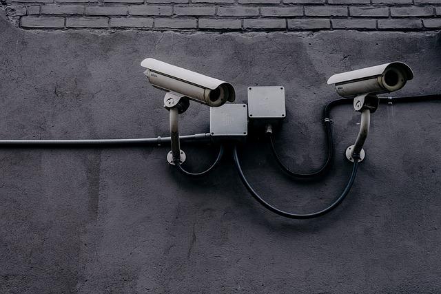 Alternatives à la surveillance de masse : vers un équilibre entre sécurité et libertés individuelles