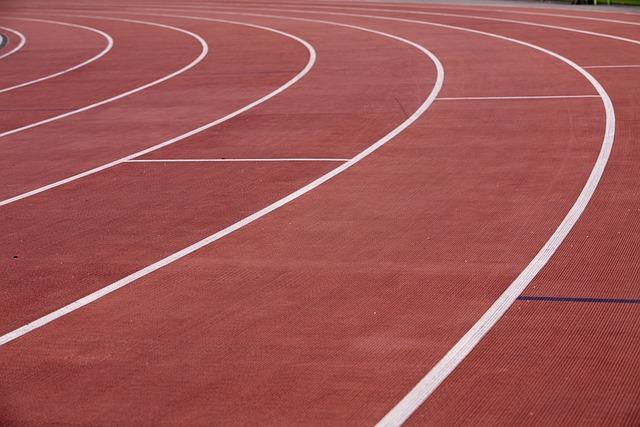 Athlétisme : à Séville, Manon Trapp améliore le record de France du marathon de 34 secondes - franceinfo