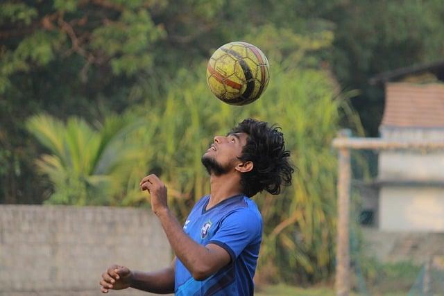 Lavenir du football féminin au Mans et ses enjeux