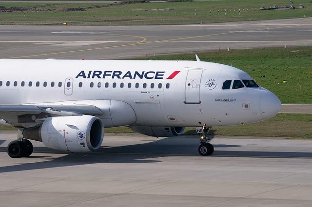 Dans les cieux : Air France innove avec la technologie Li-Fi