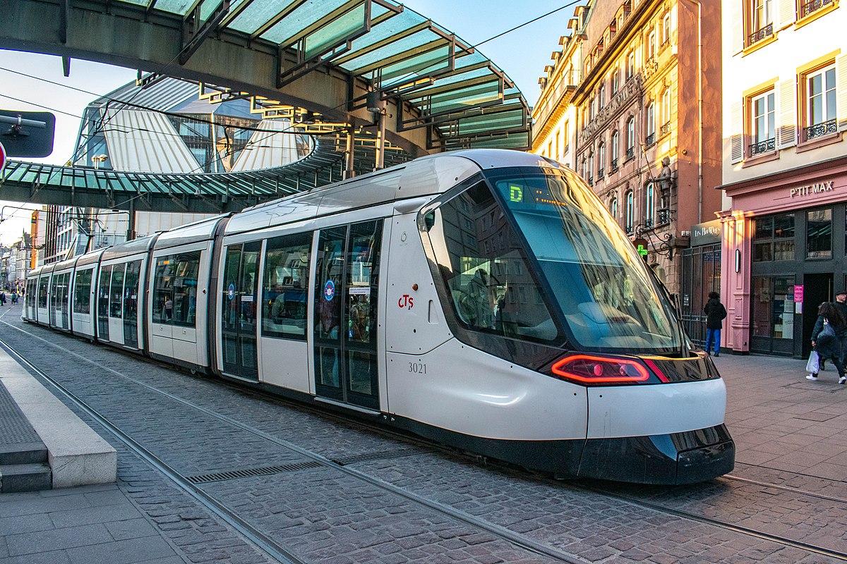 Accident de tramway à Strasbourg : la rame n’avait pas de système bloquant un retour en arrière - Ouest-France