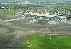 Stratégies pour renforcer l’attractivité de l’aéroport face à ce départ