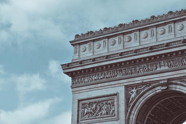 Claudia de Rham, un poids lourd de la gravité - France Culture