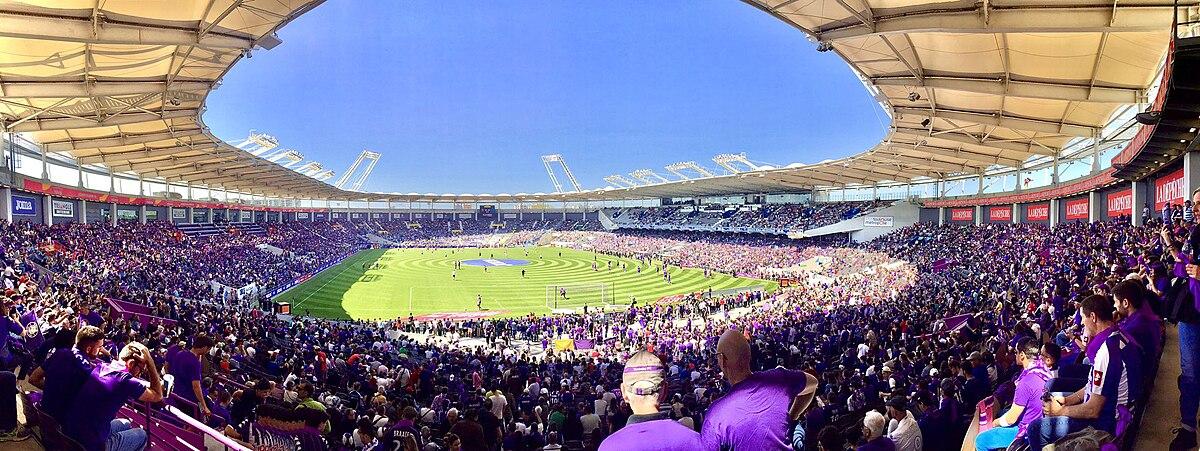 Suggestions pour une expérience mémorable au Stadium ce vendredi