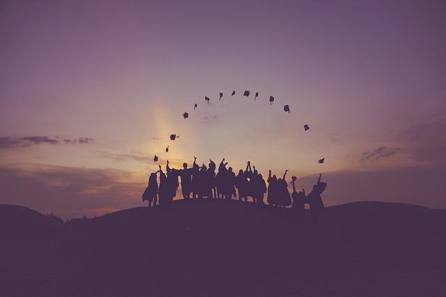 Témoignages et réactions : la voix des étudiants face à une crise