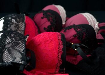 La France maintient son appui au PDG de STMicroelectronics, selon une source – Journal Chrétien