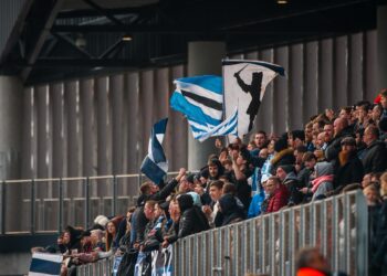 Coupe de France: les supporteurs de Dunkerque célèbrent la victoire contre Lille – BFM Grand Lille