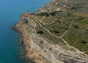Leucate : Mahé Laporte sacré champion de France de kickboxing – L’Indépendant