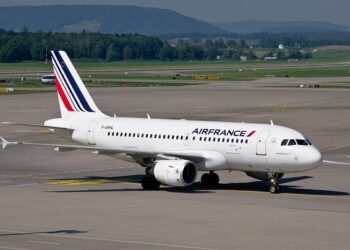 Une armée de mécanos d’Air France au service de 200 compagnies – TV5MONDE