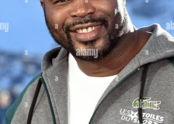 Le sextuple champion du monde, Jean-Marc Mormeck, à la rencontre des petits boxeurs à Nantes – Ouest-France