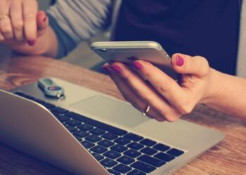 Business France : face aux incertitudes, les salariés se mobilisent – LeMoci.com Business France : face aux incertitudes, les salariés se mobilisent – LeMoci.com