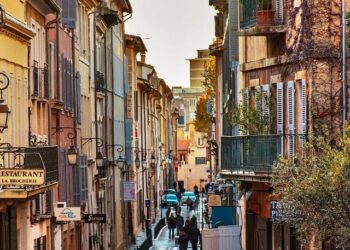 En France, la conversion prudente des entreprises à l’IA – Les Échos