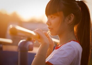 Vous pensez avoir passé l’âge des teen movies ? Ces 5 films vous feront changer d’avis – Vogue France