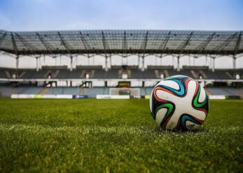 VIDÉO. Il tirait volontairement des ballons de football dans la tête d’enfants : une enquête ouverte après des maltraitances – France 3 Régions VIDÉO. Il tirait volontairement des ballons de football dans la tête d’enfants : une enquête ouverte après des maltraitances – France 3 Régions