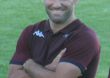 Six nations 2025 : Maxime Lucu reconduit au poste de demi de mêlée et Gaël Fickou titularisé au centre pour le dernier match du XV de France face à l’Ecosse – franceinfo Six nations 2025 : Maxime Lucu reconduit au poste de demi de mêlée et Gaël Fickou titularisé au centre pour le dernier match du XV de France face à l’Ecosse – franceinfo