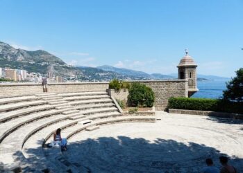 France-Écosse : les images de l’émotion d’Antoine Dupont, blessé et ovationné par le Stade de France – Le Parisien