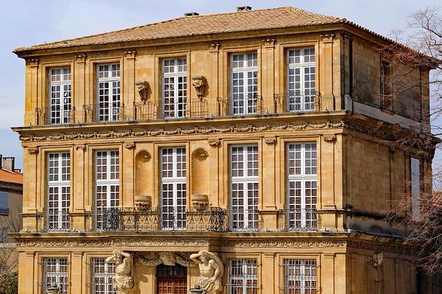 Réactions en chaîne : de lindignation à lappel à laction
