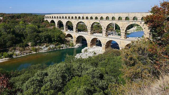 Perspectives futures : construire des ponts au lieu de murs dans la société française