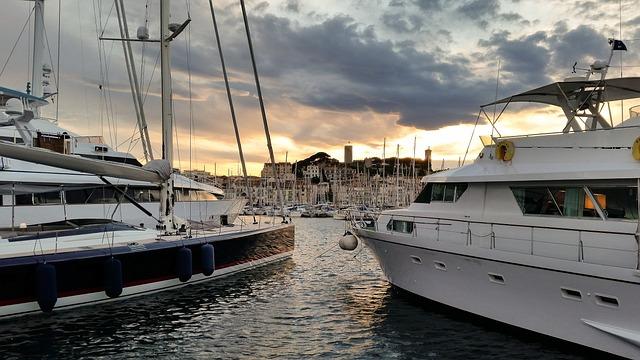 Les Impressions des Supporters sur la Montée du Club Cannes