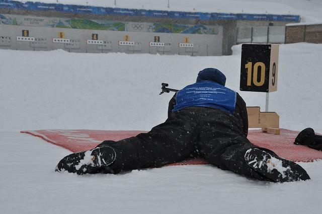 Biathlon : La Suède triomphe au relais mixte face à la France