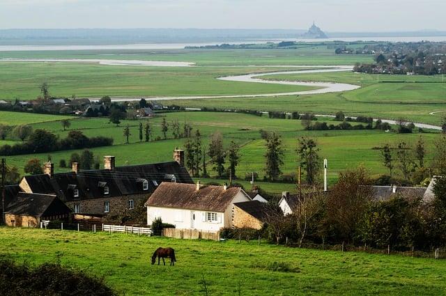 Découverte des Fermes Traditionnelles de la Région