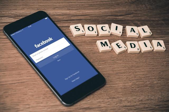 Linfluence des réseaux sociaux sur la ​perception publique des menaces