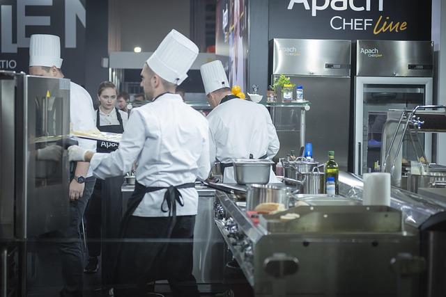 À Marseille,⁢ lalerte des parents sur les‍ conditions à la cantine de Bonneveine