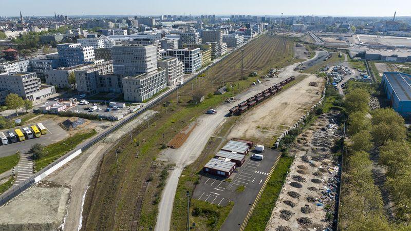 Analyse⁢ des infrastructures routières⁣ et ferroviaires à Nantes