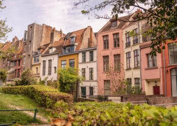 Nouveau dans le Vieux-Lille : une parfumerie de prestige ouvre ses portes dans une rue passante – Actu.fr