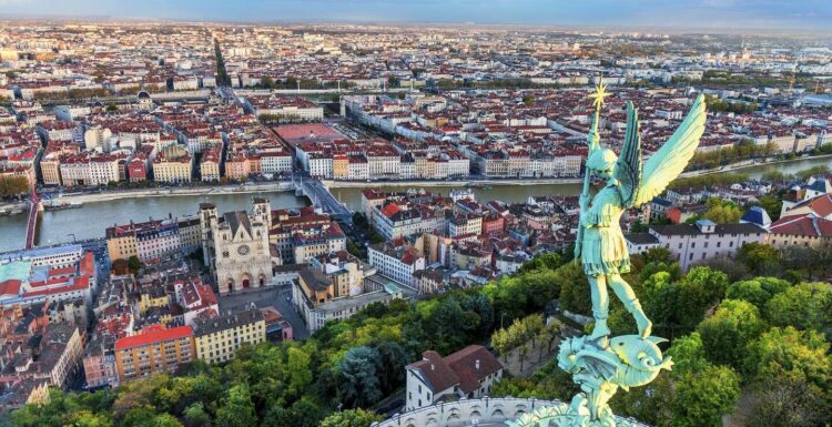 Lyon : un sinistré climatique attaque l’État en justice – lyonmag.com