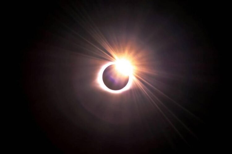 Une éclipse solaire rare visible à Strasbourg ce samedi : voici tout ce que vous devez savoir pour l’admirer – Actu.fr Une éclipse solaire rare visible à Strasbourg ce samedi : voici tout ce que vous devez savoir pour l’admirer – Actu.fr