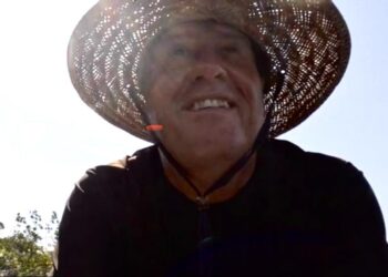 Attaques contre la science : « Si je perds mon salaire demain je ne sais pas ce que je fais », s&rsquo;inquiète un scientifique français aux Etats-Unis – France Info